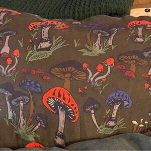 Therm-a-Rest Compressible Pillow - Mushroom Patterned